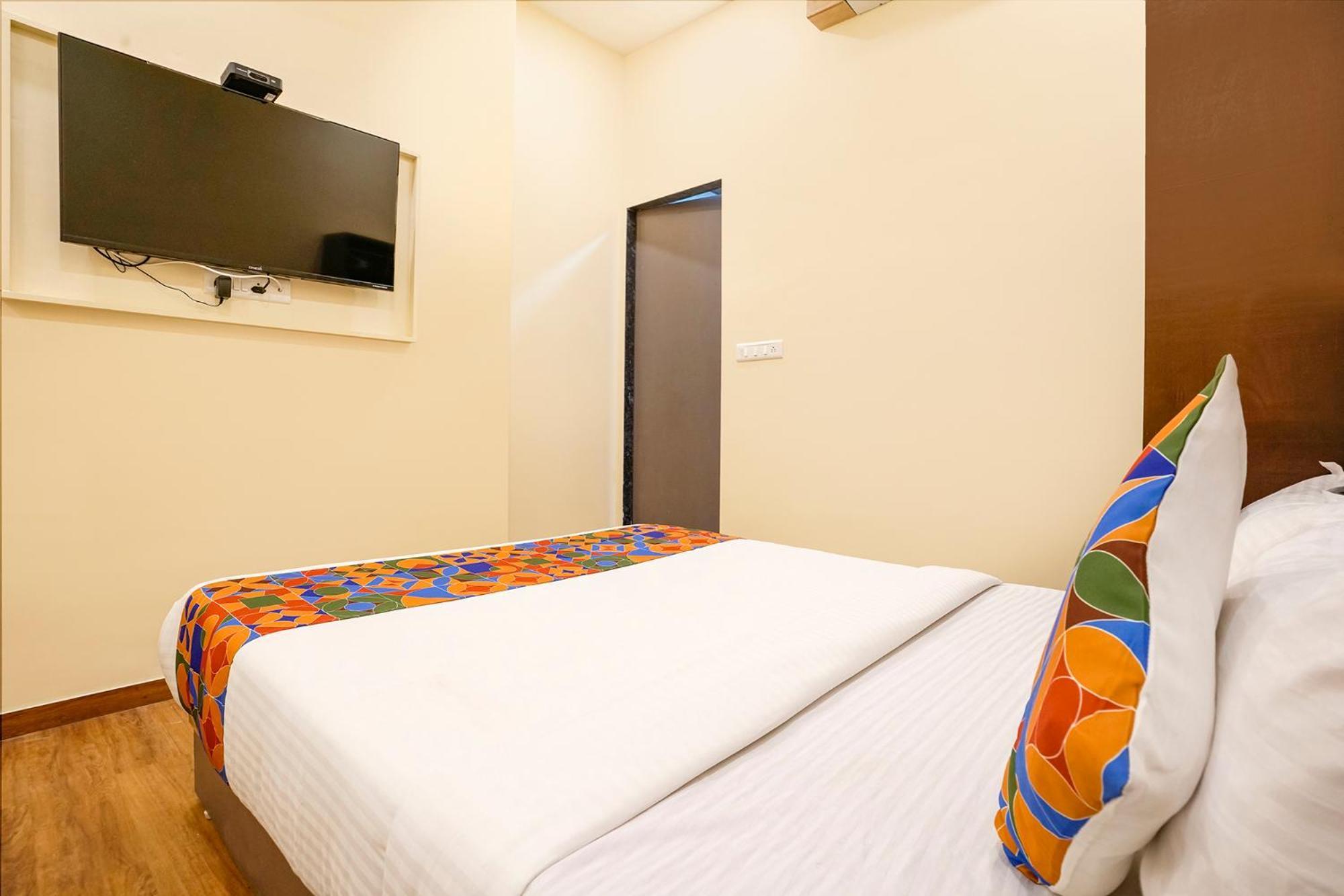 Fabhotel Freedom International - Nr Mumbai International Airport Bagian luar foto