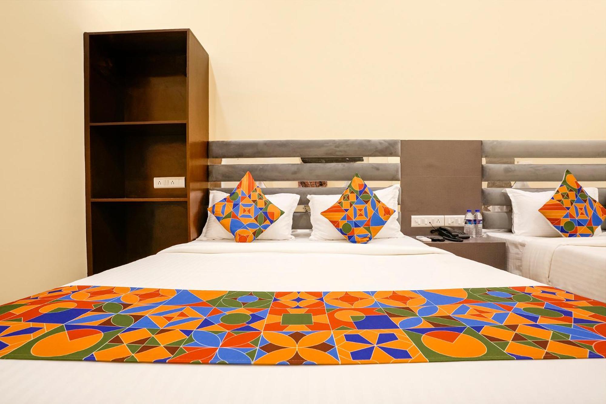 Fabhotel Freedom International - Nr Mumbai International Airport Bagian luar foto
