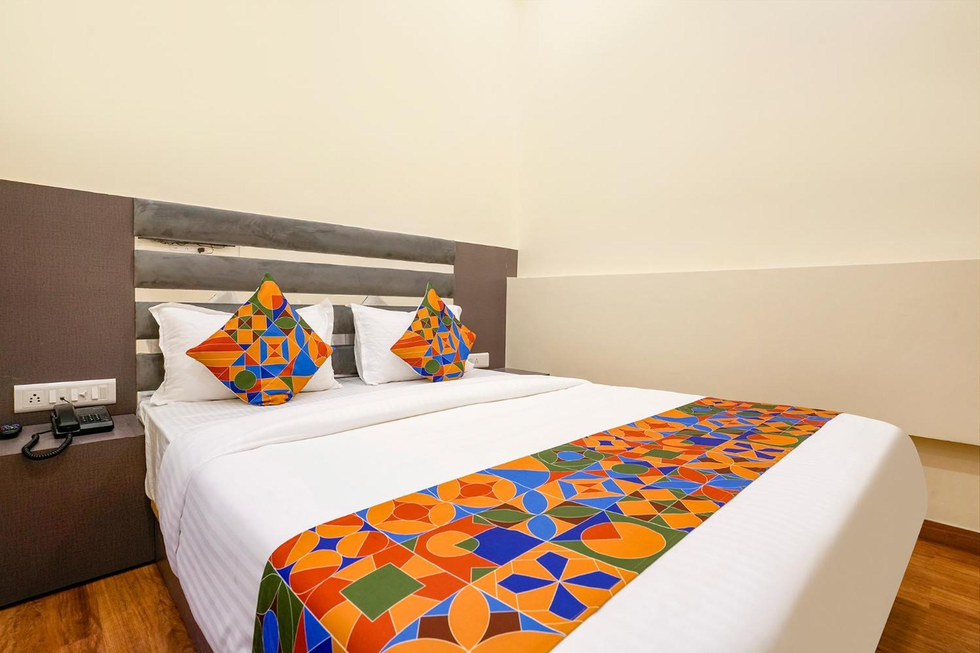 Fabhotel Freedom International - Nr Mumbai International Airport Bagian luar foto
