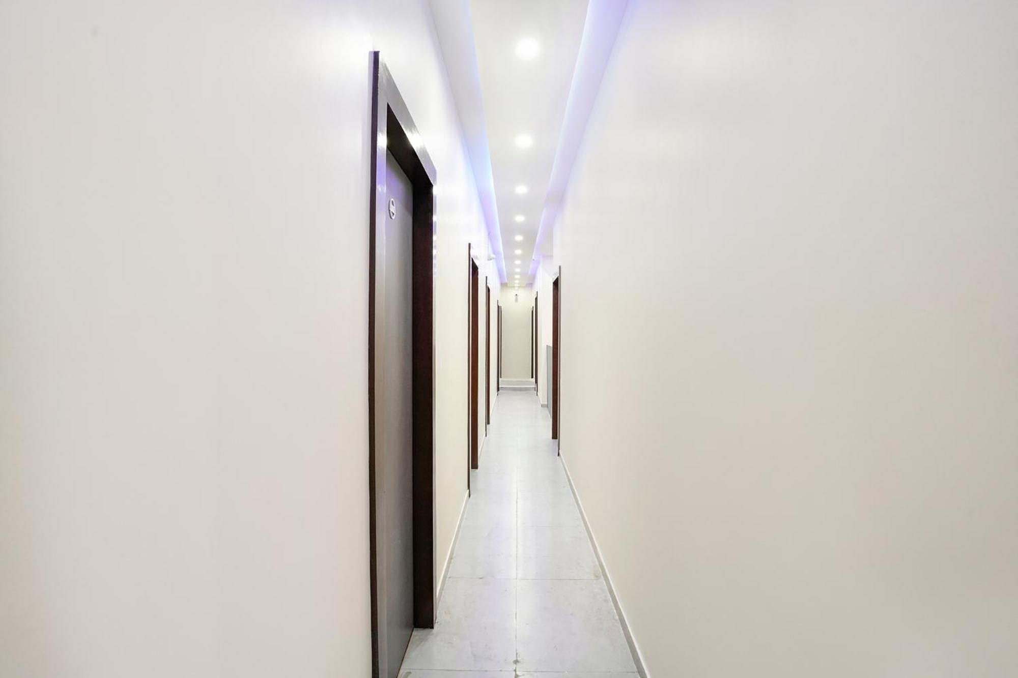Fabhotel Freedom International - Nr Mumbai International Airport Bagian luar foto