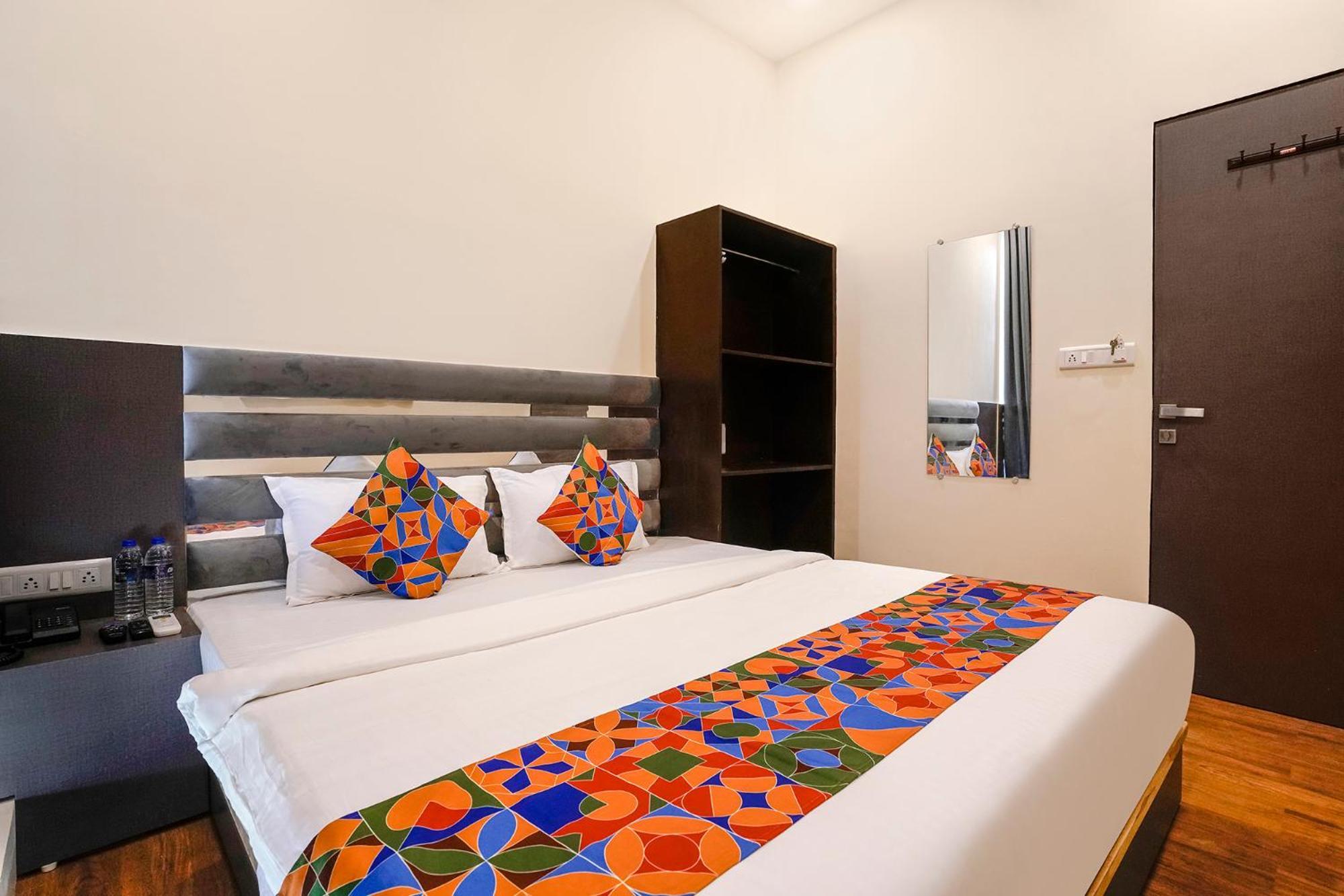 Fabhotel Freedom International - Nr Mumbai International Airport Bagian luar foto